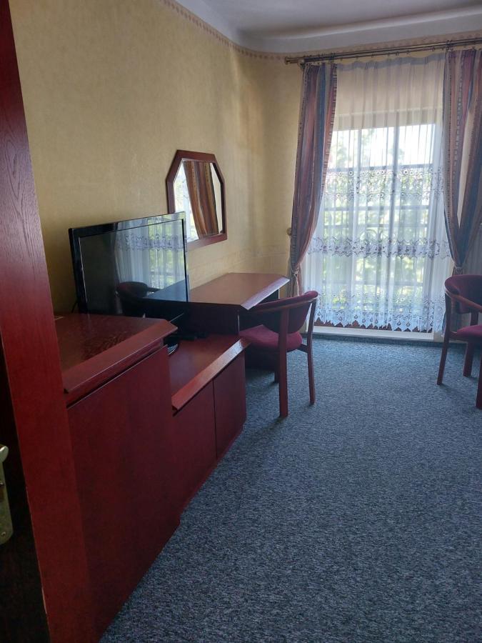 Pensjonat Olenka Ustka Buitenkant foto